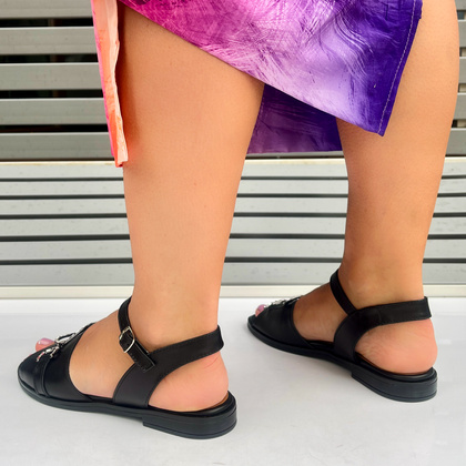 Płaskie sandały ze skóry - TYMOTEO G1060 CZARNE