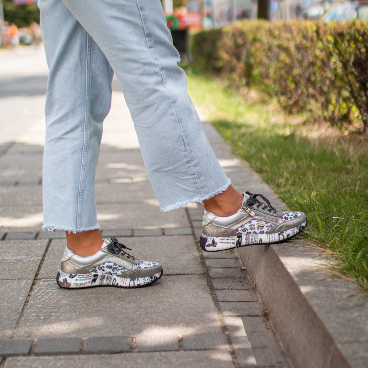 Modne sneakersy damskie - LAURA VITA BURTON 11 SZARE