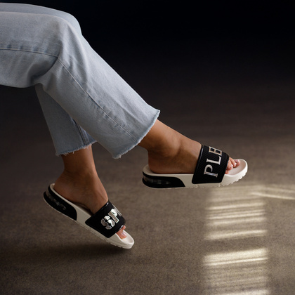 Klapki premium - PLEIN SPORT PACS USG0028 BIAŁO-CZARNE