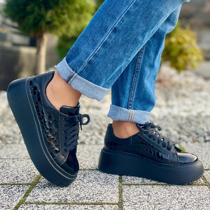 Skórzane sneakersy na grubej podeszwie - TYMOTEO P1020 CZARNE