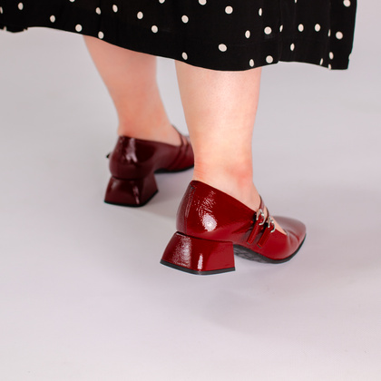 Skórzane czółenka z paskami - WONDERS D-1901 BORDOWE