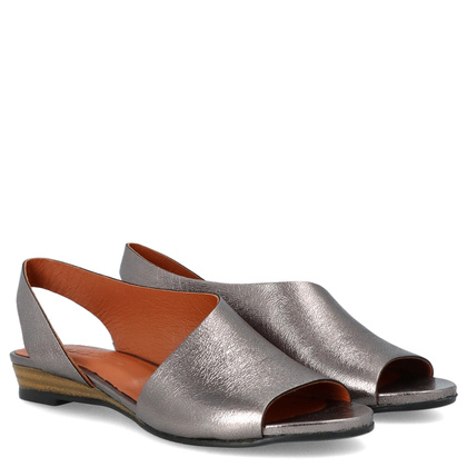 Skórzane sandałki z asymetryczną cholewką - BOCCATO 167.590 METALICZNE