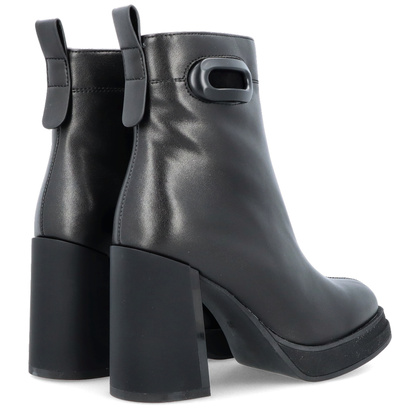 Skórzane botki na platformie - FILIPPO DBT6546/24 CZARNE