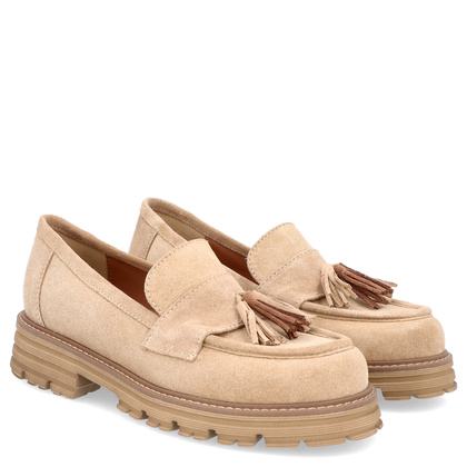 Lekkie mokasyny z chwostami - TYMOTEO L1056 BEŻOWE