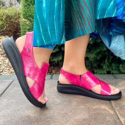 Wygodne skórzane sandały - LEMAR 40392 FUKSJA