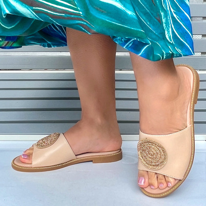 Eleganckie klapki z ozdobą - FILIPPO DK6217/24 BEŻ