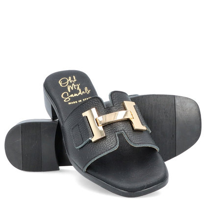 Skórzane klapki z ozdobą - OH! MY SANDALS 5605 CZARNE