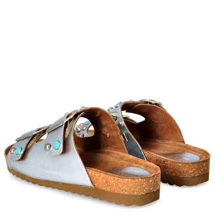 Skórzane klapki z klamerkami - EKP 3450 SREBRNE