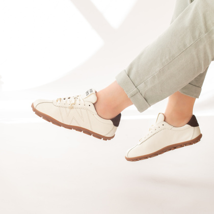 Hiszpańskie sneakersy premium - WONDERS AP-2103 BIAŁE