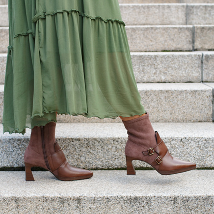 Hiszpańskie botki z klamerkami - HISPANITAS HI254304 BRĄZOWE