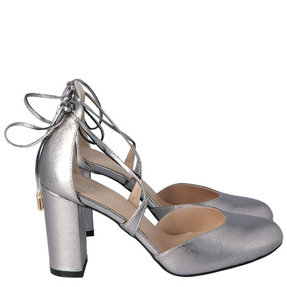 Wiązane na kostce, taneczne - KOTYL 5899 SREBRNE