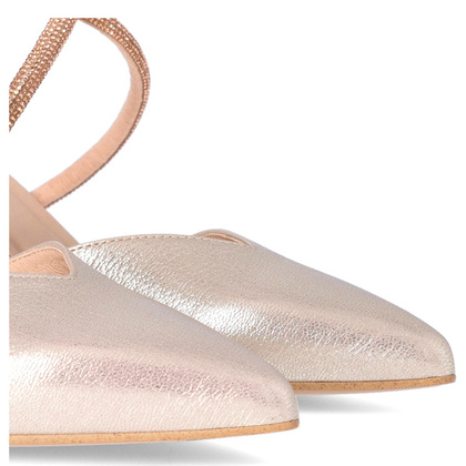 Ślubne szpilki z ozdobnymi paseczkami - KOTYL 3714 ZŁOTE