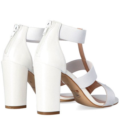 Stylowe sandałki na słupku - TYMOTEO C1003 BIAŁE