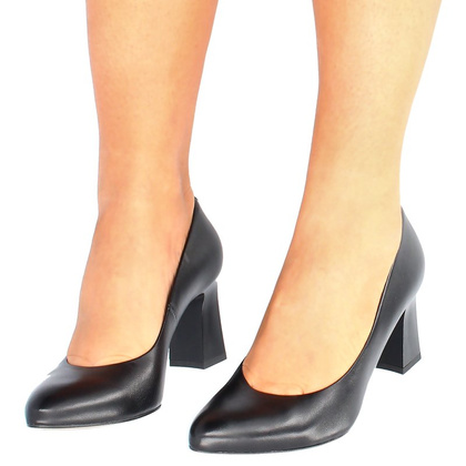 Klasyczne czółenka na słupku - KOTYL 1273 CZARNE