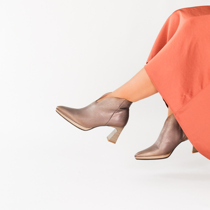 Eleganckie botki z wycięciem - HISPANITAS HI254270 BRĄZOWE