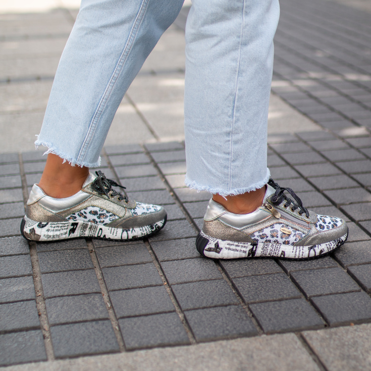 Modne sneakersy damskie - LAURA VITA BURTON 11 SZARE