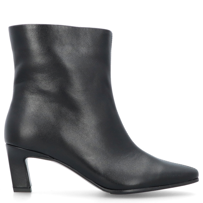 Skórzane botki na obcasie - TYMOTEO G1076 CZARNE LICO