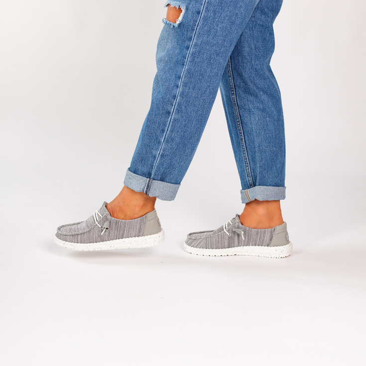 Lekkie półbuty damskie - HEY DUDE WENDY STRETCH SOX 41878 SZARE