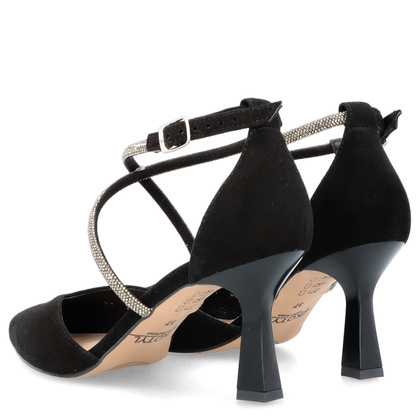 Szpilki z błyszczącymi paseczkami - KOTYL 3713 CZARNE