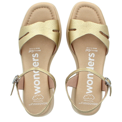 Hiszpańkie sandały na platformie - WONDERS A-3710 ZŁOTE