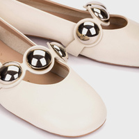 Hiszpańskie baleriny z ozdobą - WONDERS A-4704 BEŻOWE