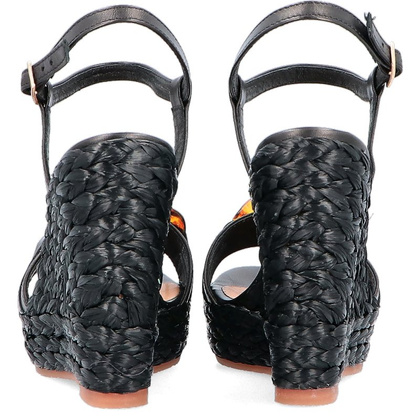 Sandały na koturnie z modnym łańcuchem - TYMOTEO IDRO CZARNE