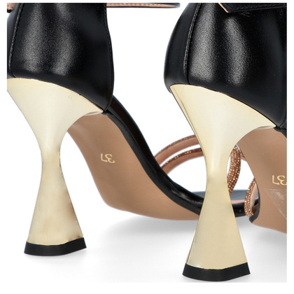 Sandały na modnym obcasie - TYMOTEO L1048 CZARNE