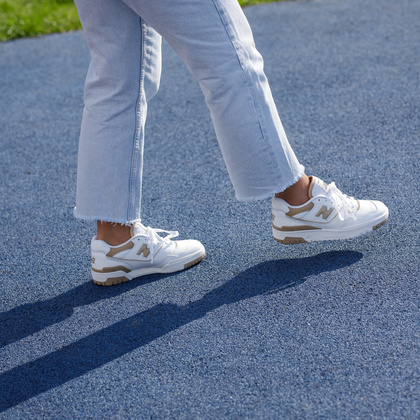 Sneakersy damskie - NEW BALANCE BBW550BT BIAŁO-BRĄZOWE