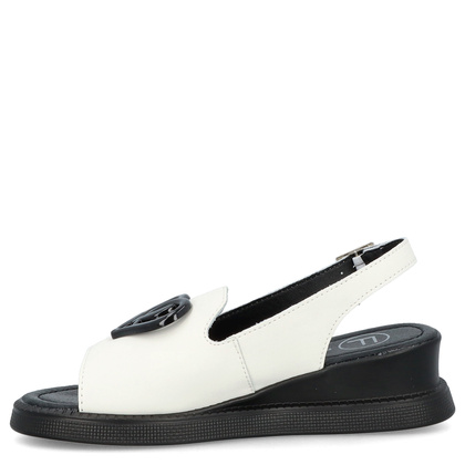 Lekkie sandały na wyższym spodzie - FILIPPO DS6069/25 BIAŁE