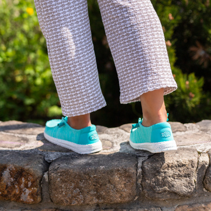Lekkie półbuty damskie - HEY DUDE WENDY STRETCH SOX 41878 TURKUSOWE