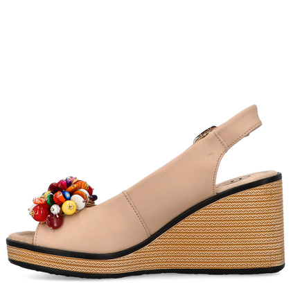 Skórzane sandały na koturnie - FILIPPO DS6021/25 BEŻOWE