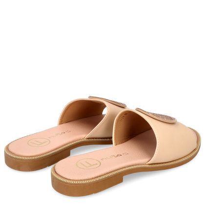 Eleganckie klapki z ozdobą - FILIPPO DK6217/24 BEŻ