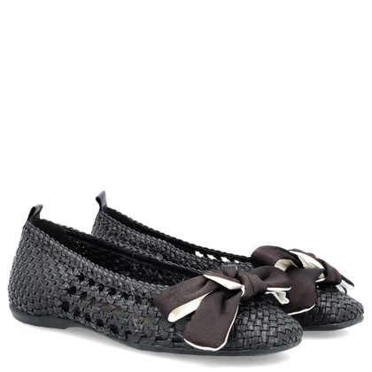 Hiszpańskie baleriny z kokardką - WONDERS CH-1001 CZARNE