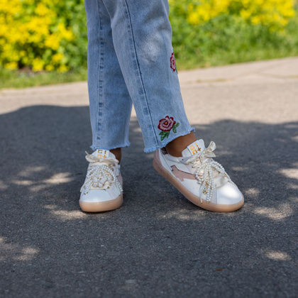 Sneakersy skórzane z ozdobami - GIO+ BLUE100 BIAŁE