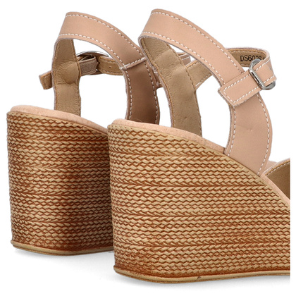 Lekkie sandały na koturnie - FILIPPO DS6026/24 BEŻOWE