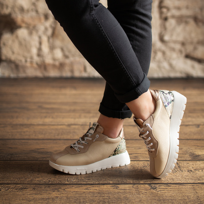 Hiszpańskie sneakersy premium - WONDERS A-2495 BEŻOWE