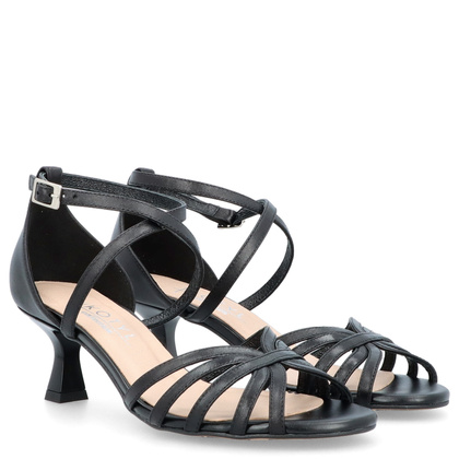 Skórzane sandałki do tańca na niskim obcasie - KOTYL 3823 CZARNE