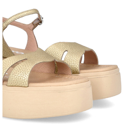 Hiszpańkie sandały na platformie - WONDERS A-3710 ZŁOTE