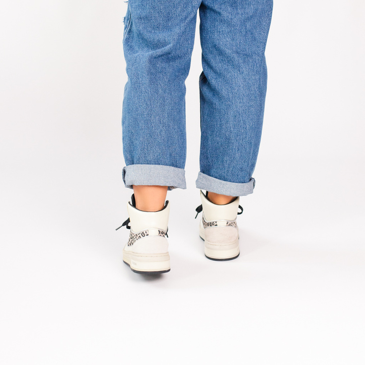 Sneakersy za kostkę premium  - GUESS TULLIA FL5TULFAP12 BEŻOWE