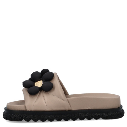 Skórzane klapki damskie - BOCCATO 475.068 BEŻOWE