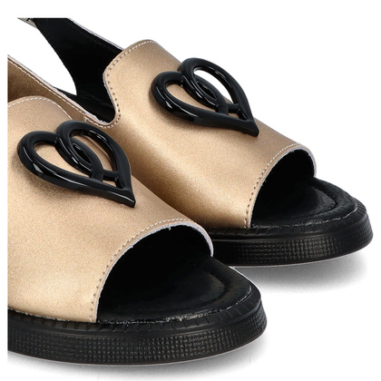 Lekkie sandały na wyższym spodzie - FILIPPO DS6069/25 ZŁOTE