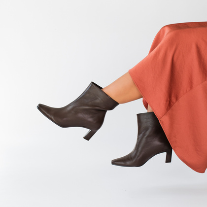 Skórzane botki na obcasie - TYMOTEO G1076 CZEKOLADOWE LICO