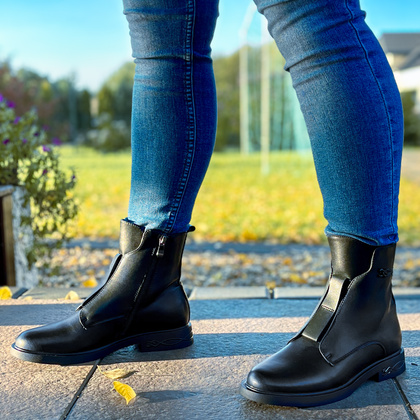 Płaskie botki ze skóry - FILIPPO DBT6527/24 CZARNE