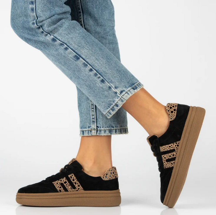 Modne sneakersy ze skóry - FILIPPO DP7114/25 CZARNE