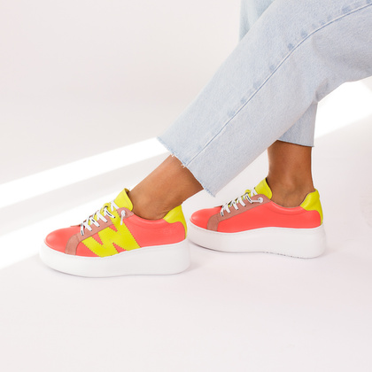 Hiszpańskie sneakersy premium - WONDERS A-2670 KORALOWE