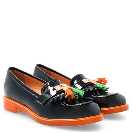 Skórzane mokasyny na kontrastowej podeszwie - TYMOTEO A1002 CZARNE+POMARAŃCZ