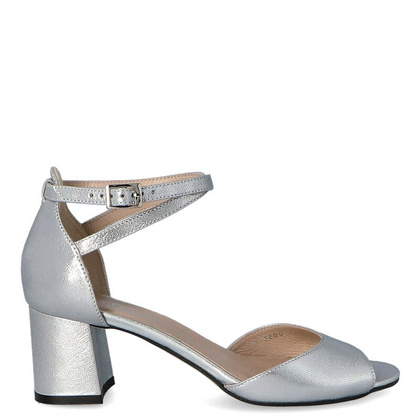 Sandałki na niskim słupku - KOTYL 3805 SREBRNE
