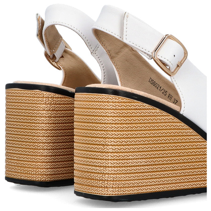 Skórzane sandały na koturnie - FILIPPO DS6021/25 BIAŁE