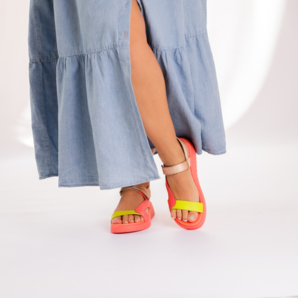 Lekkie hiszpańskie sandały - WONDERS C-6543 KORALOWE