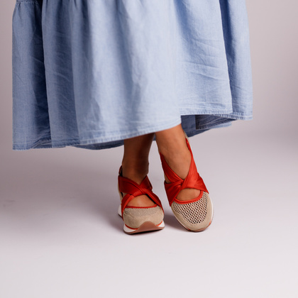 Hiszpańskie sneakersy na koturnie - GIOSEPPO 74059 BEŻOWO-CZERWONE